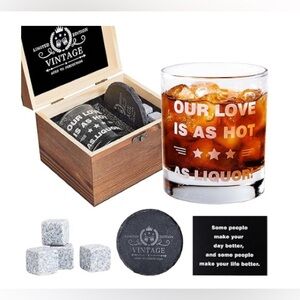 ♥️ Burbon Whiskey Glass Wood Box Gift Set for Him or Her
